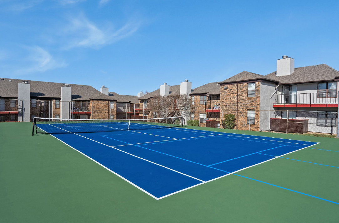 tennis court at The Brookbend